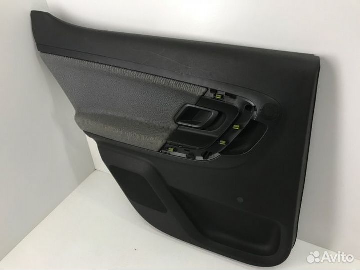 Обшивка двери задняя левая Skoda Fabia 2 2007-2014