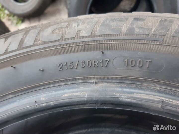 Michelin X-Ice North 3 215/60 R17