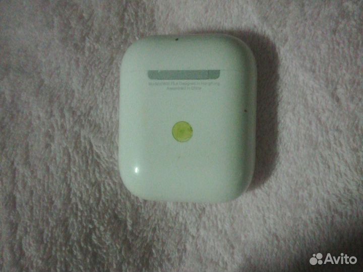 Наушники аэрподсы работает 1 наушник 500 ру