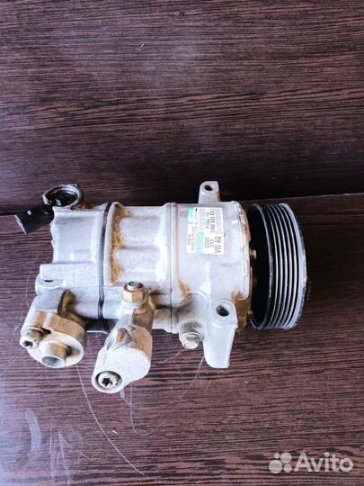 Компрессор кондиционера Фольксваген Пассат 7 2.0
