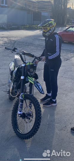 Продаю питбайк