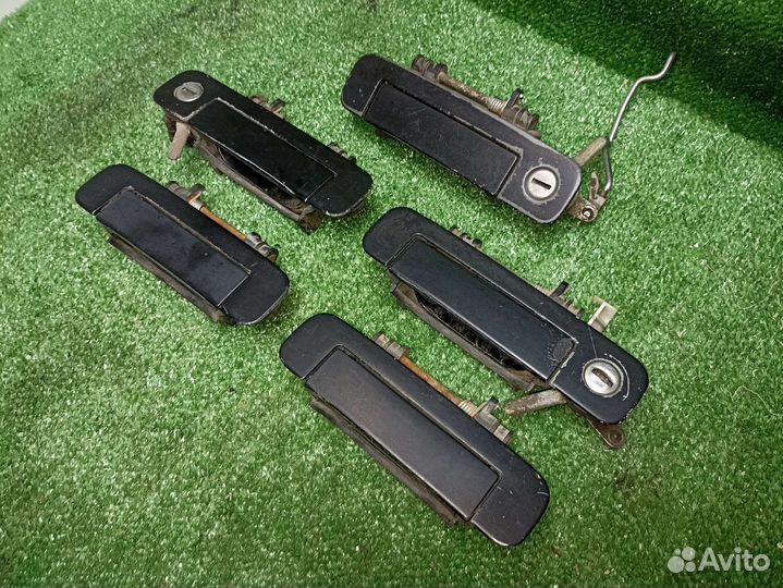Наружные ручки дверей Audi 80 B3 B4