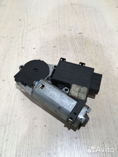 Моторчик люка Бмв Е53