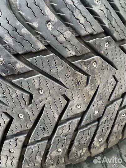 Nokian Tyres Hakkapeliitta 8 SUV 275/45 R21 110T