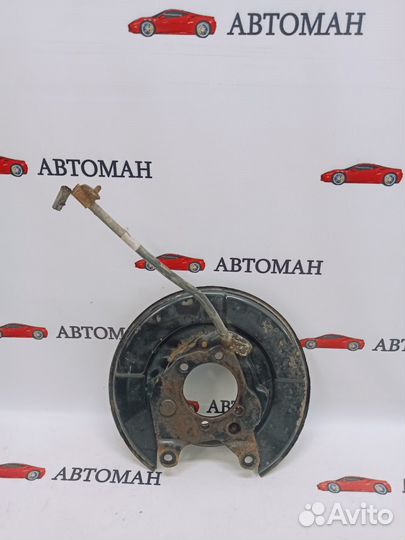 Щит тормозной задний правый Nissan X-Trail T31