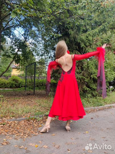 Платье для бальных танцев стандарт ю1