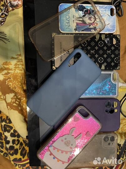 Чехлы на iPhone