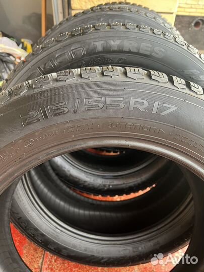 Nokian Tyres Hakkapeliitta 9 215/55 R17 98T