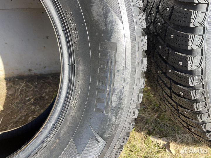 Pirelli Scorpion Ice Zero 2 225/65 R17