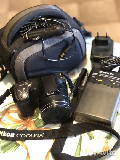 Зеркальный фотоаппарат nikon L100