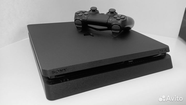 Sony PS4 slim