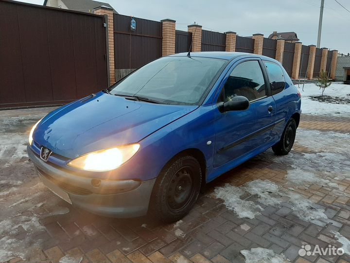Peugeot 206 1.1 МТ, 1999, 280 000 км