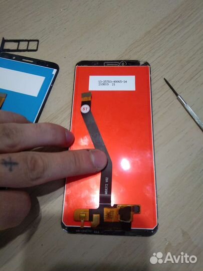 Экран Хонор 7а