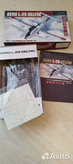 Сборная модель самолета 1 48 L-29