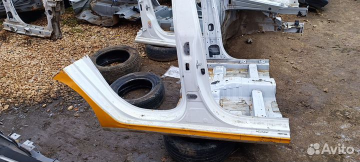 Порог правый со стойкой hyundai solaris 2