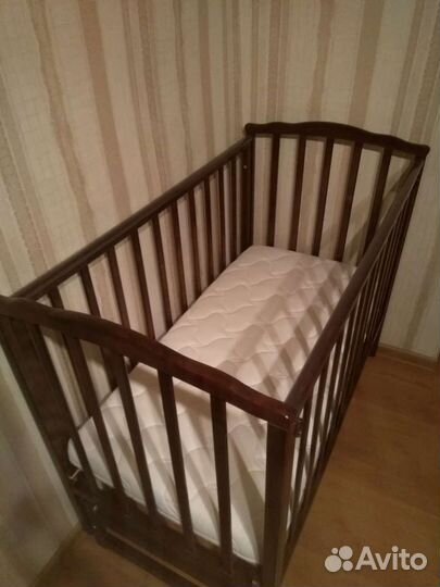 Кроватка детская
