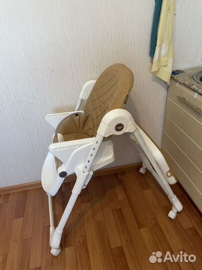 Стул для кормления