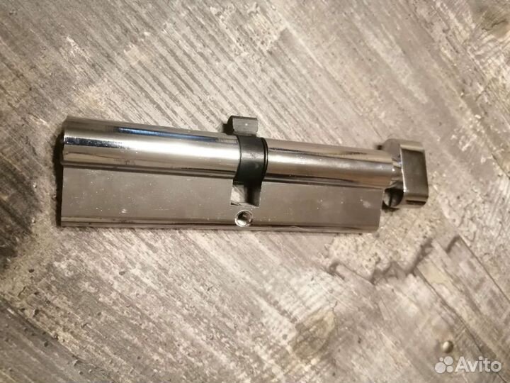 Личинка для замка