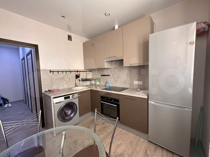 2-к. квартира, 57,4 м², 14/16 эт.