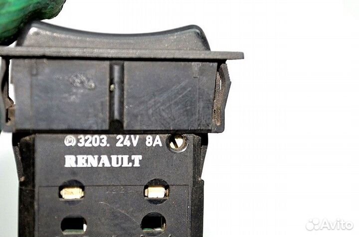 Переключатель стеклоподъемника левый renault trucks Premium (01.96)