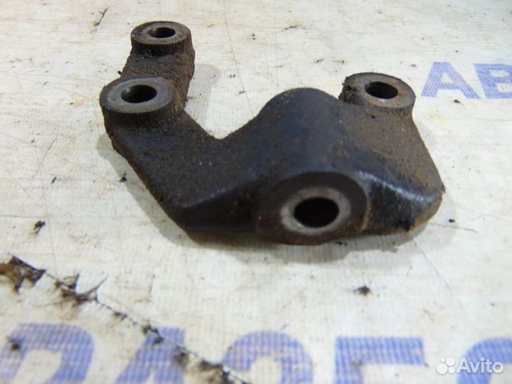 Кронштейн гидроусилителя для Toyota Caldina 1998