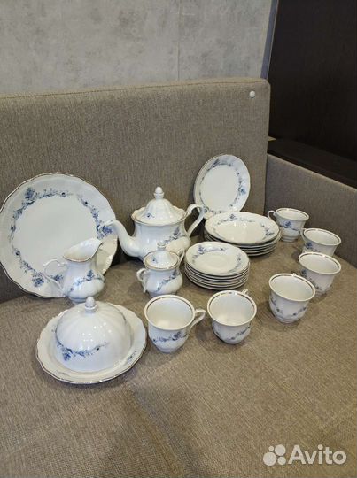 Столовый сервиз новый