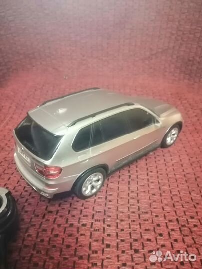 Радиоуправляемая машина Qunxing BMW X5 М1:24