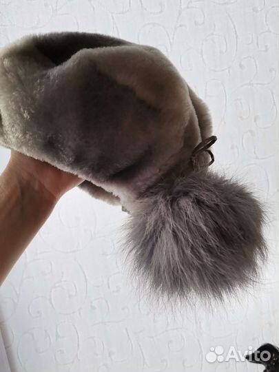 Шапка-берет женская