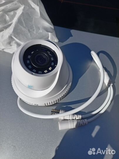 Камера видеонаблюдения купольная