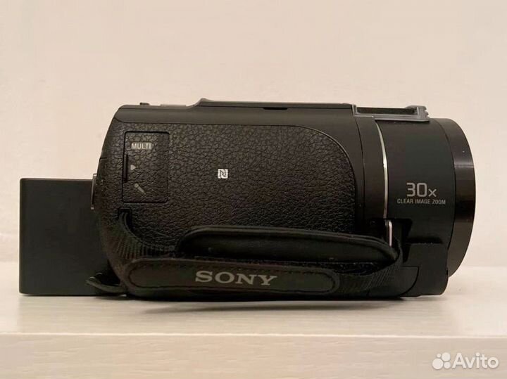 Камера Sony FDR-AX43