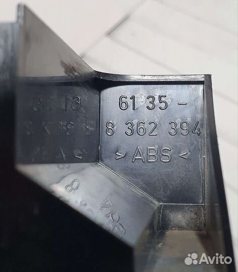 Кронштейн блока предохранителей BMW E36