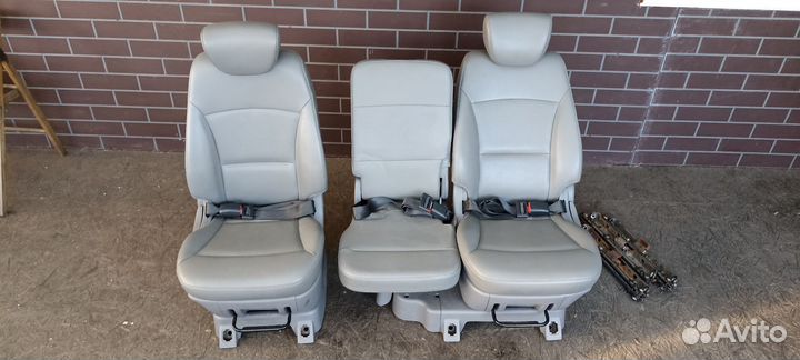 Сиденье на Hyundai Grand Starex