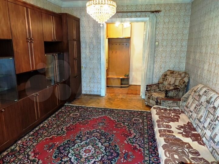 2-к. квартира, 64 м², 3/5 эт.