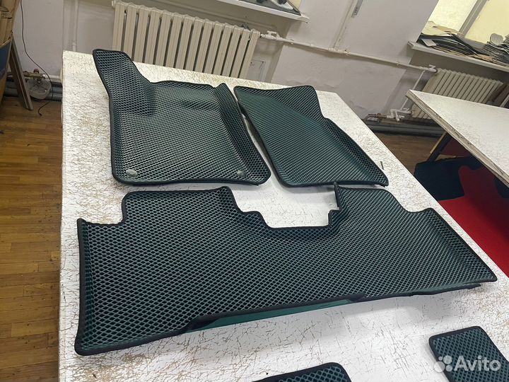 Автомобильные 3D EVA коврики с бортами