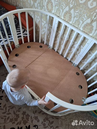 Детская кроватка трансформер с маятником и колёса