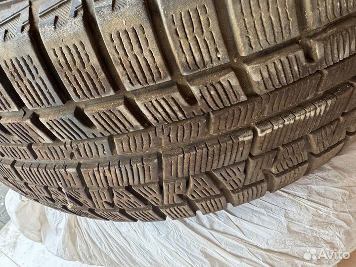 Yokohama Ice Guard IG50+ 215/55 R17