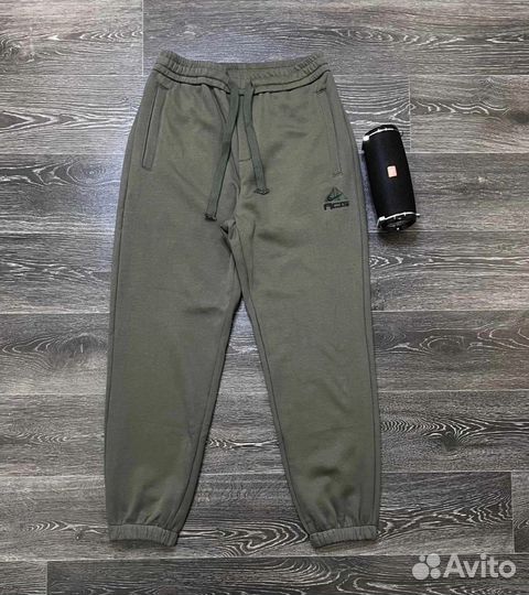 Спортивные штаны nike