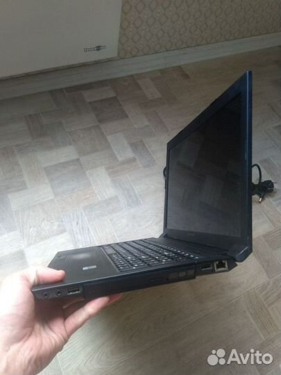 Lenovo G570e Core i5 2410m, Nvidia GT 410m