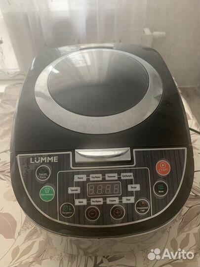 Мультиварка Lumme LU-1452 черный жемчуг