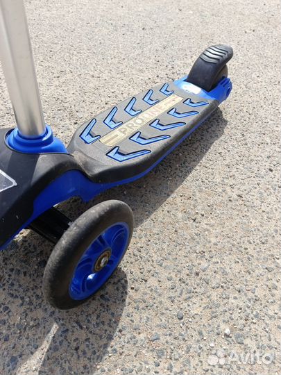 Самокат детский трехколесный
