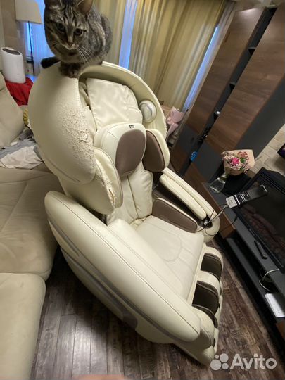 Массажное кресло