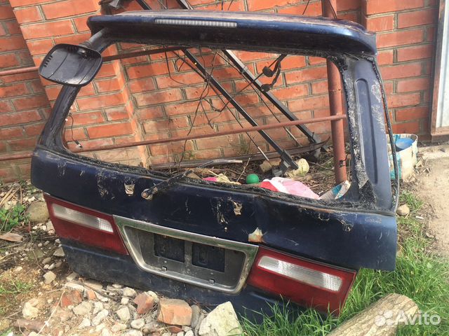 Дверь задняя nissan presage