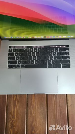 MacBook Pro 15 Retina 2018 I7/ 560X/ 512Gb