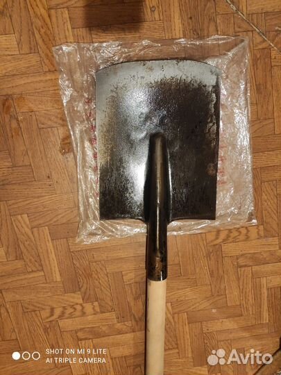 Лопаты разные для снега
