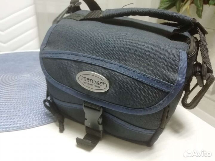 Цифровая видеокамера