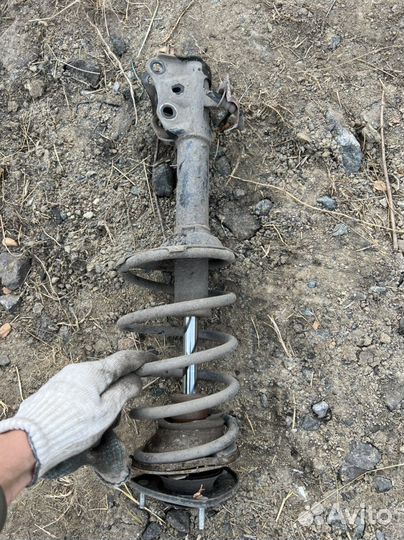 Стойка передняя Faw V5