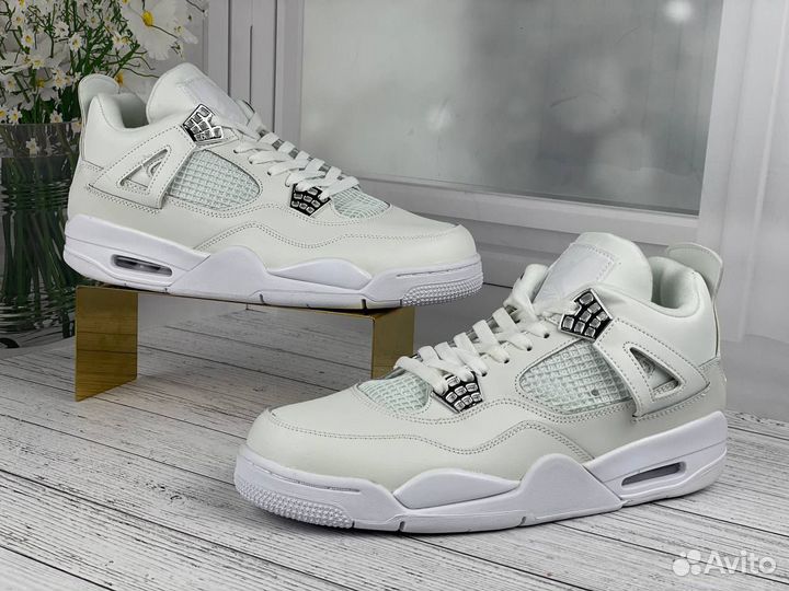 Кроссовки Nike air jordan 4 white