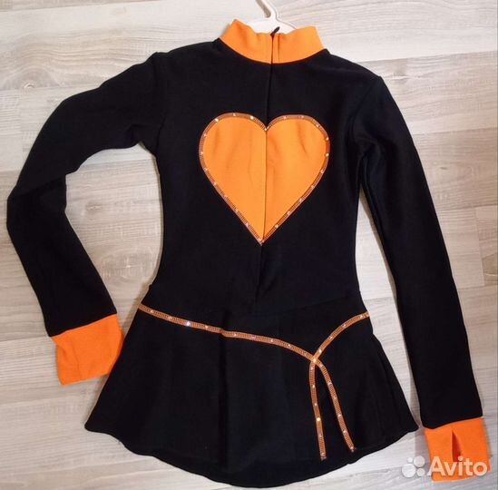 Термокостюм (платье и лосины для фигуристки)