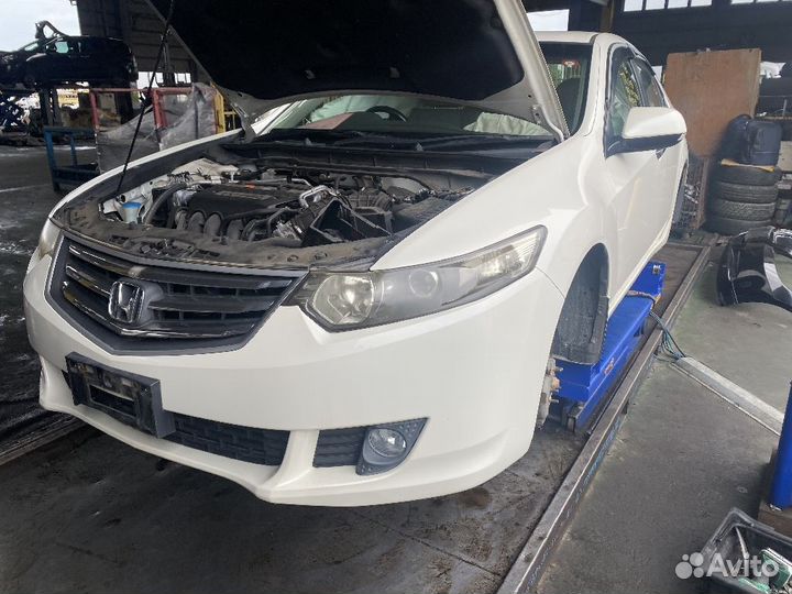 Подушка двс Honda Accord CU2 (Заднее)