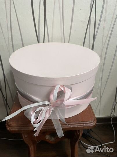 Коробка подарочная